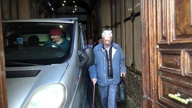 Vargas Llosa, rumbo a Perú donde le volveremos a verle al lado de Patricia Llosa