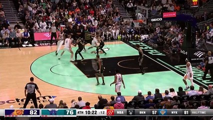 Kevin Durant: Slim Reaper makes Suns debut