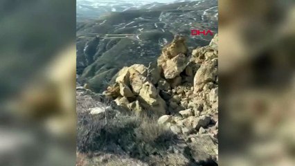 Depremlerde Malatya'da yarıklar oluştu