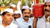 Opposition to increase in the prices of LPG cylinders by congress