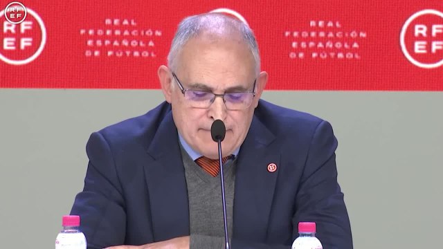Andreu Camps explica los pagos de la RFEF a las diferentes empresas