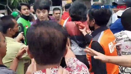 2 Remaja Pelaku Jambret Ponsel di Bekasi, Jawa Barat Diamuk Warga