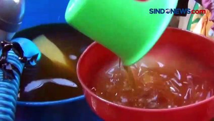 Minyak Goreng Curah di Polewali Mandar Ludes Diserbu Warga