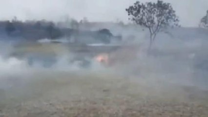 మహబూబాబాద్: పంట పొలాల్లో ఒక్కసారిగా ఎగిసిపడిన మంటలు..!