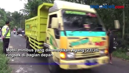 2 Mobil Adu Banteng, 3 Orang Luka-luka di Jombang