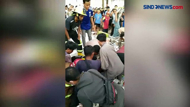 Breaking News: Gedung Minimarket Tiba-Tiba Roboh di Banjar Kalsel, Pegawai Terjebak Reruntuhan