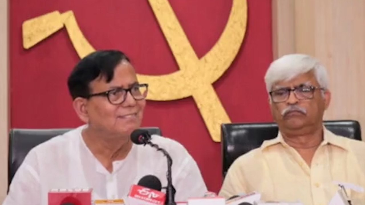 বিরোধী ভোট  ভাগাভাগি আটকাতে  সাগরদিঘিতে বাম-কংগ্রেস জোট বেঁধেছে : মহম্মদ সেলিম | Oneindia Bengali