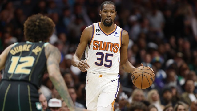 Kevin Durant Shines In Return To Court For Suns Vs. Hornets