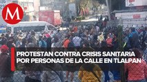 Vecinos bloquean Calzada de Tlalpan, solicitan atención a personas en situación de calle