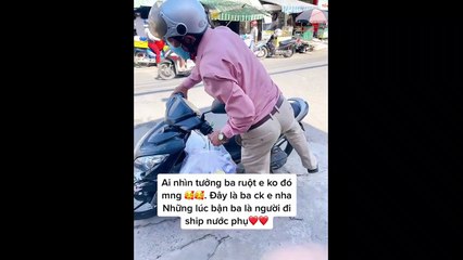 Thương con dâu bán hàng vất vả, bố chồng sẵn sàng làm shipper hộ con