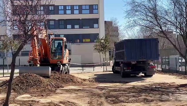 Torrejón de Ardoz está renovando las 52 áreas caninas de la ciudad