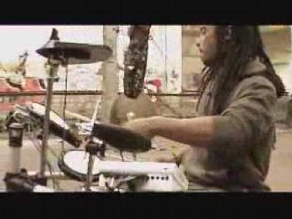boumboumrang clip