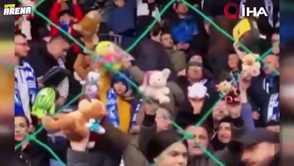 Bosna Hersek'te oynanan maçta Türkiye'deki depremzede çocuklara destek