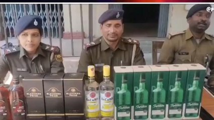 जहानाबाद: सेना जवान के घर से पुलिस ने अंग्रेजी शराब किया बरामद, प्राथमिकी दर्ज