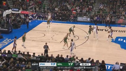 Stunning 76ers comeback ends Bucks' 16-game win streak