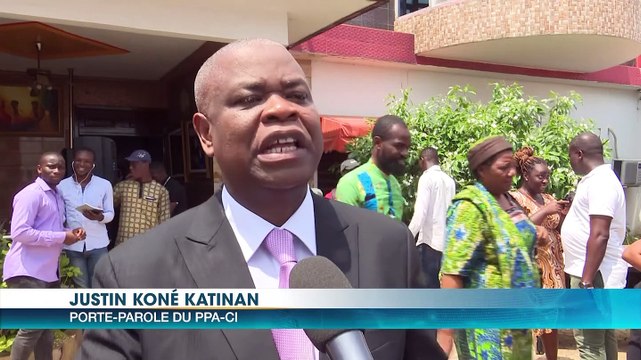 Koné Katinan, porte-parole du PPA-CI de Laurent Gbagbo rencontre la presse