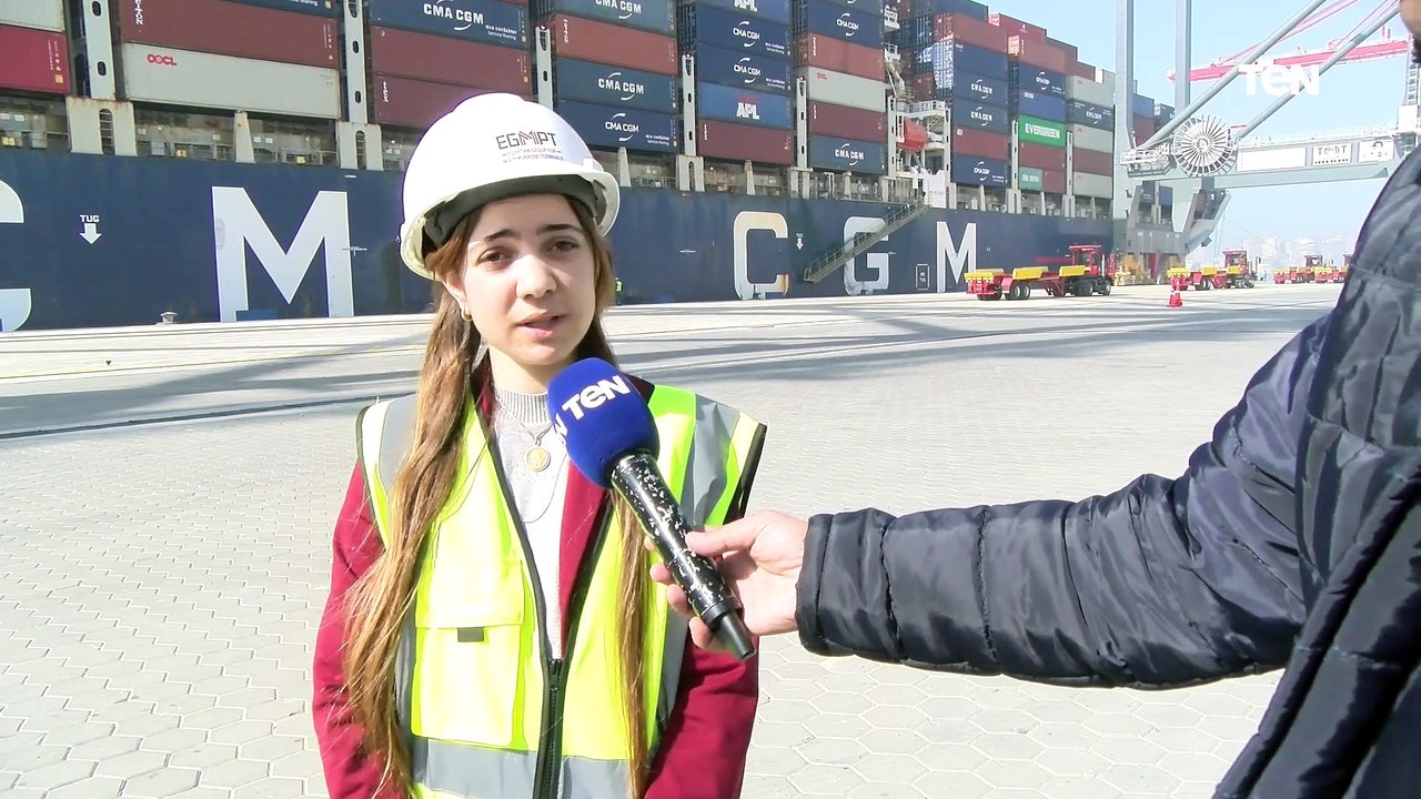 وزير النقل يتفقد محطة تحيا مصر متعددة الأغراض ب...