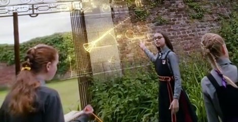 The Worst Witch S04 E01