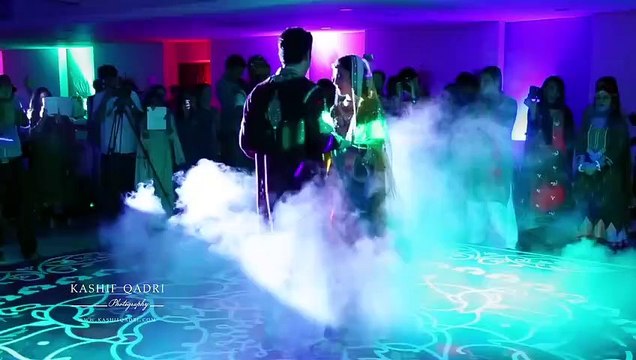 Danish Taimoor and Ayeza Khan Mehndi hOT Dance