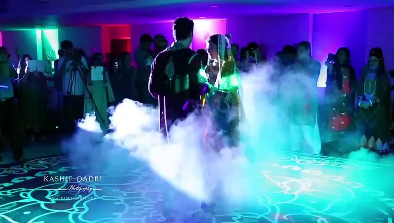 Danish Taimoor and Ayeza Khan Mehndi hOT Dance