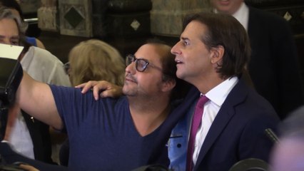 Con una baja de impuestos, Lacalle Pou celebra el crecimiento de Uruguay y anuncia