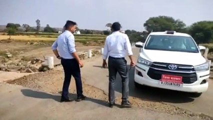 कलक्टर ने किया पीपलखूंट व सुहागपुरा का दौरा