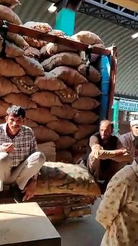 किसान पर मार, थोक मंडी में आलू बिक रहा 4 रुपए किलो