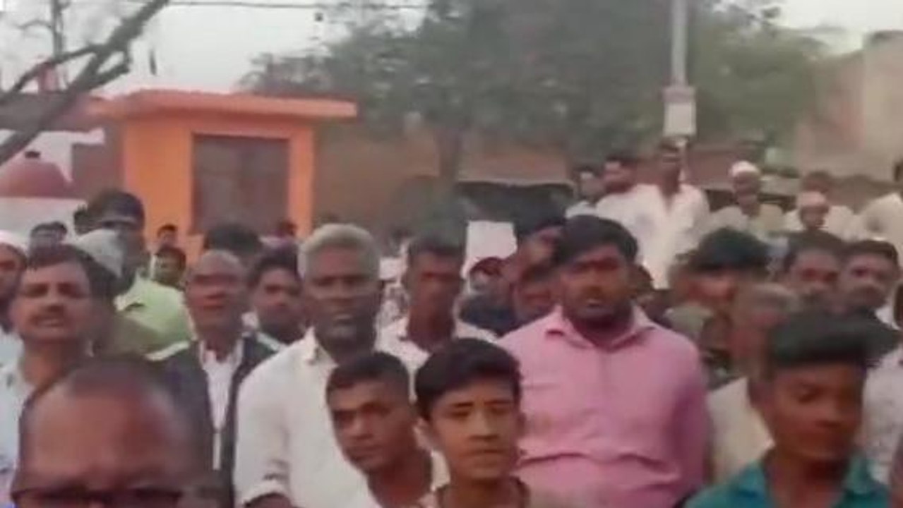 अमरोहा:पुलिस ने गैंगस्टर के आरोपी की 25 लाख रुप...
