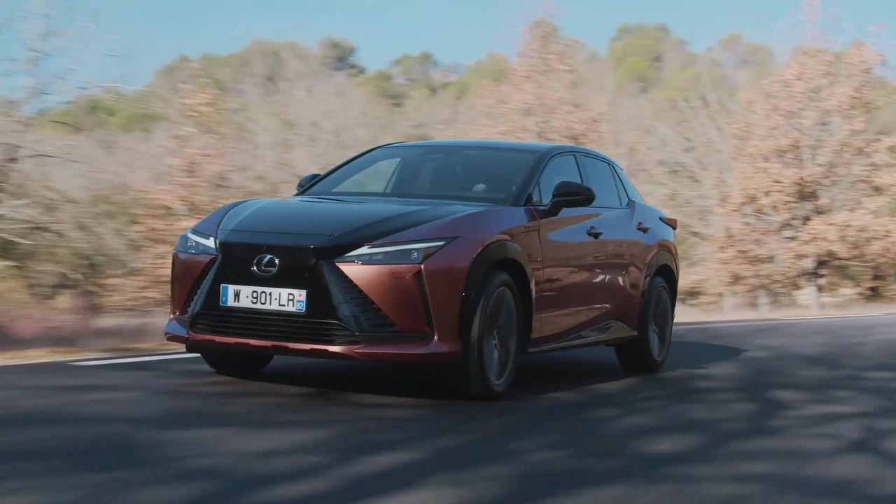 Der neue vollelektrische Lexus RZ 450e - Effizienter und kompakter E-Axle Antrieb
