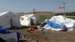 Felaket üzerine felaket! Depremzedelerin çadırlarını rüzgar yıktı