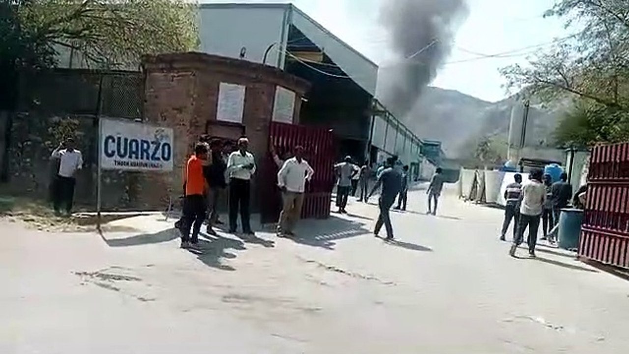 Udaipur marble factory caught fire video Dailymotion