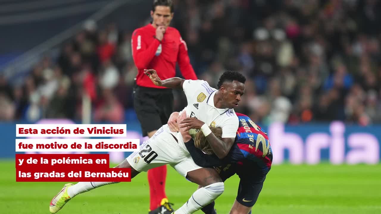 La frase de Munuera Montero a Militao: "Le coge y le agarra del cuello"