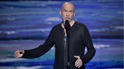 "Jouer les guignols", Florent Pagny absent des Enfoirés 2023, ce qu’il pense vraiment de l’émission