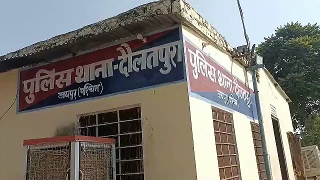 दुकान से चाय पीकर सड़क पर आते ही बुजुर्ग की हो गई मौत, दो थानों की दौड़ी पुलिस