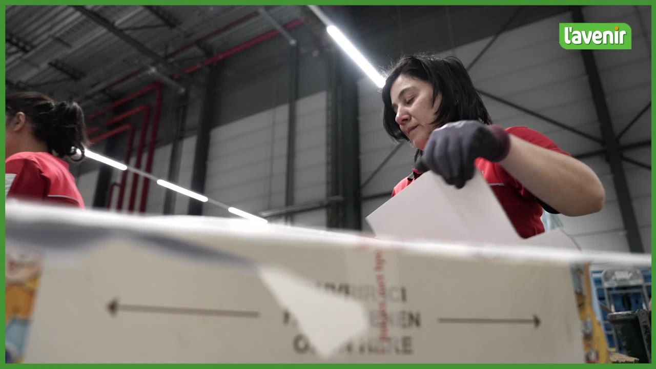 Des tonnes de dons envoyées par bpost vers la Turquie