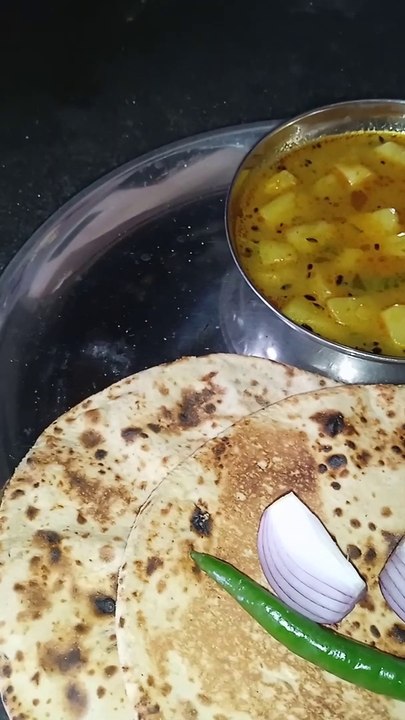Rajasthani Missi roti aur sabji - video Dailymotion