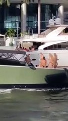 Il passe certainement une meilleure journée que nous !