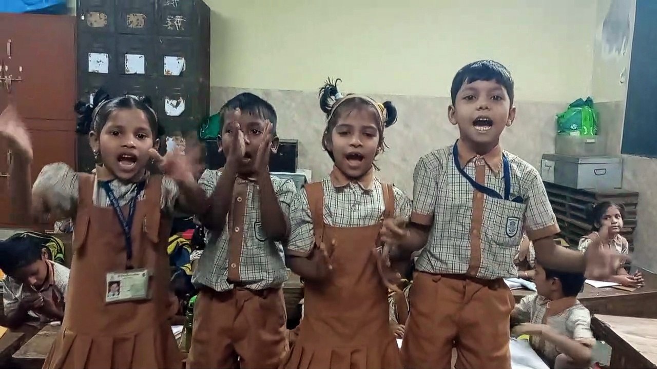 हिंदी बालगीत छम छम बरसा पानी
