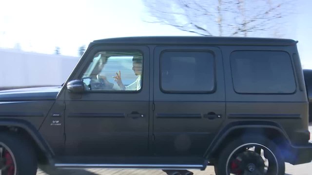 Caras serias de los jugadores del Real Madrid a la llegada al entrenamiento