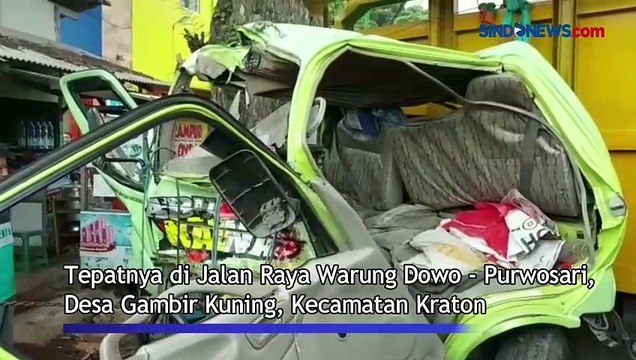 3 Truk Terlibat Kecelakaan, Evakuasi Sopir Berlangsung Dramatis