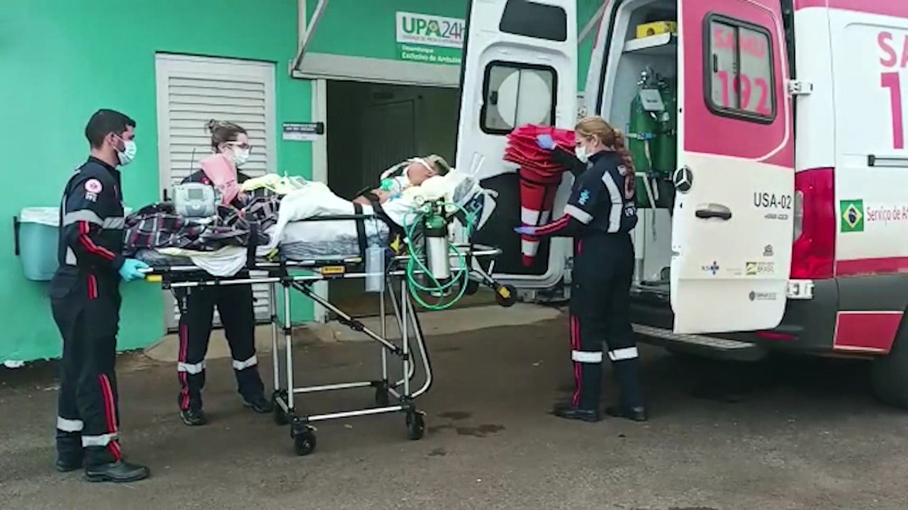 Adolescente é socorrido por vizinhos  após ser baleado no Cascavel Velho