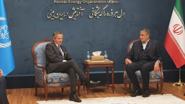 إيران والغرب.. تعرف على أبرز النقاط الخلافية العالقة بينهما