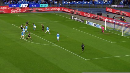Naples craque sur une demi-volée lumineuse !