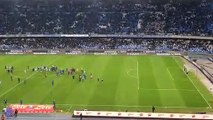 Napoli - Lazio, squadra sotto al settore ospiti al triplice fischio