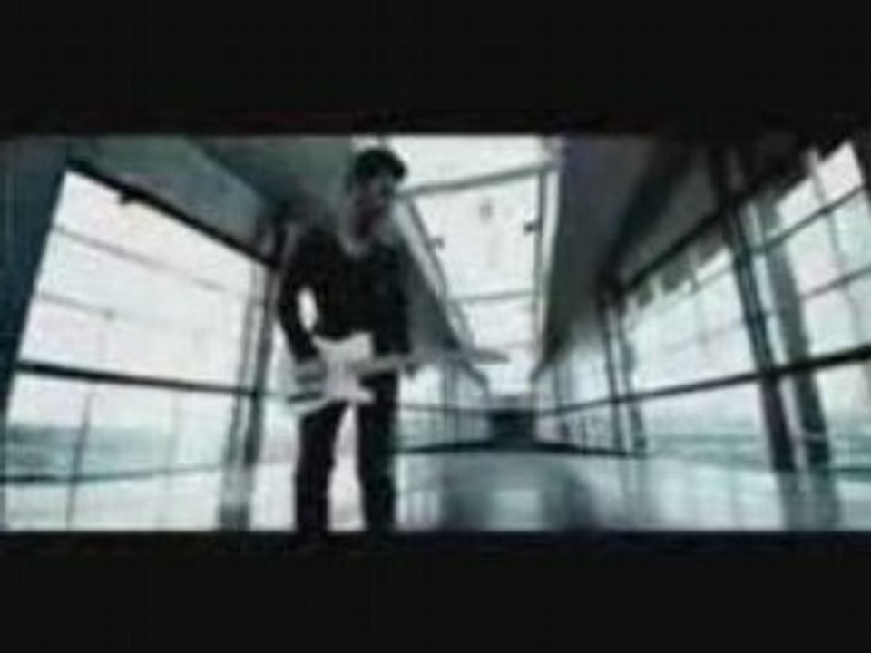 kiss 《吻别》英文版 MTV