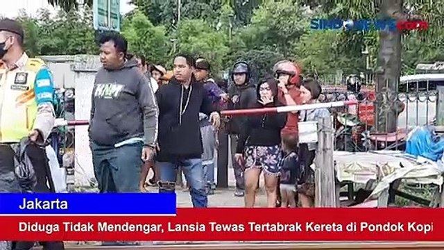 Diduga Tidak Mendengar, Lansia Tewas Tertabrak Kereta di Pondok Kopi