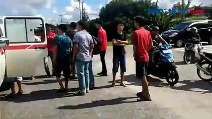 Bawa Pasien Rujukan, Ambulan Tabrak Motor di Katingan