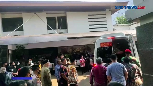 Tiba di Rumah Duka, Jenazah Tjahjo Kumolo Disambut Jajaran Menteri