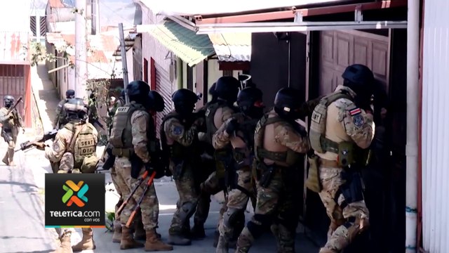 tn7-Decomisan-más-de-10.500-dosis-de-varias-drogas-tras-allanamientos-030323