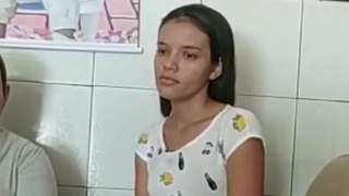Irmã de rapaz espancado pelo “tribunal do crime” pede ajuda para interná-lo em clínica de recuperação